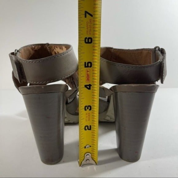 Sacks Fifth Avenue Heels Block Sandals #8 - Picture 7 of 9